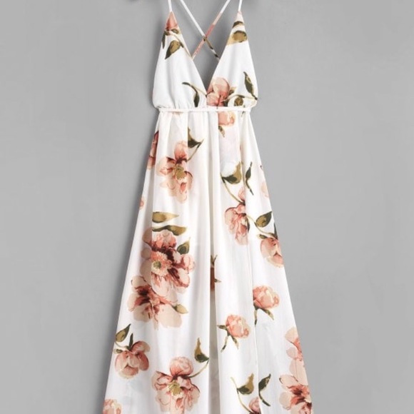 Dresses & Skirts - 💐NEW💐GORGEOUS FLORAL MAXI💐